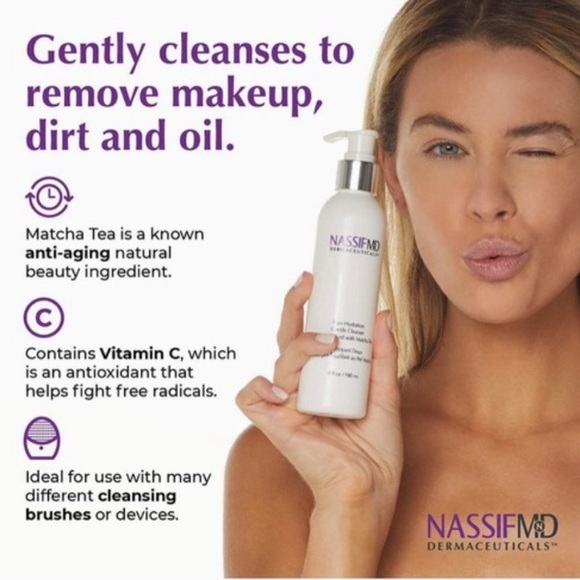 Nassif MD Dermaceuticals Pure Hydration Gentle Cleanser - Picture 4 of 4